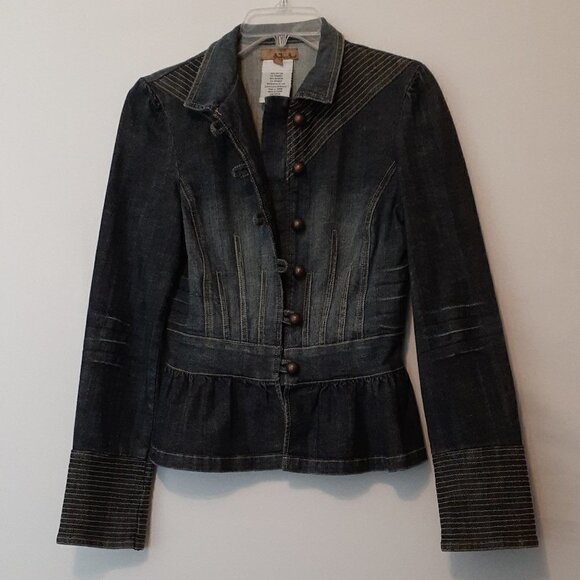 See THRU SOUL Short Denim Jacket w Waistband, Bottom Ruffle; Size Small - Picture 2 of 6